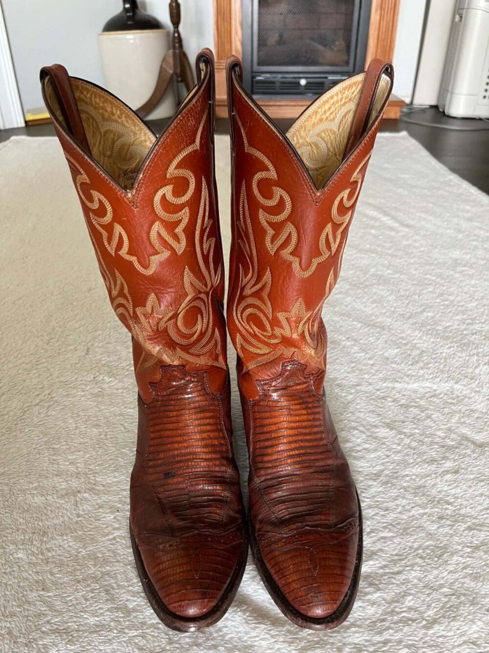 Vintage Justin Brown Lizard Skin Western Cowboy Boots size 9D